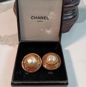 Authentic Chanel Vintage Faux Pearl Clip On Earrings